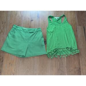 Trina Turk Green Shorts & Tassel Tank Top Set Casual Summer Small US 4